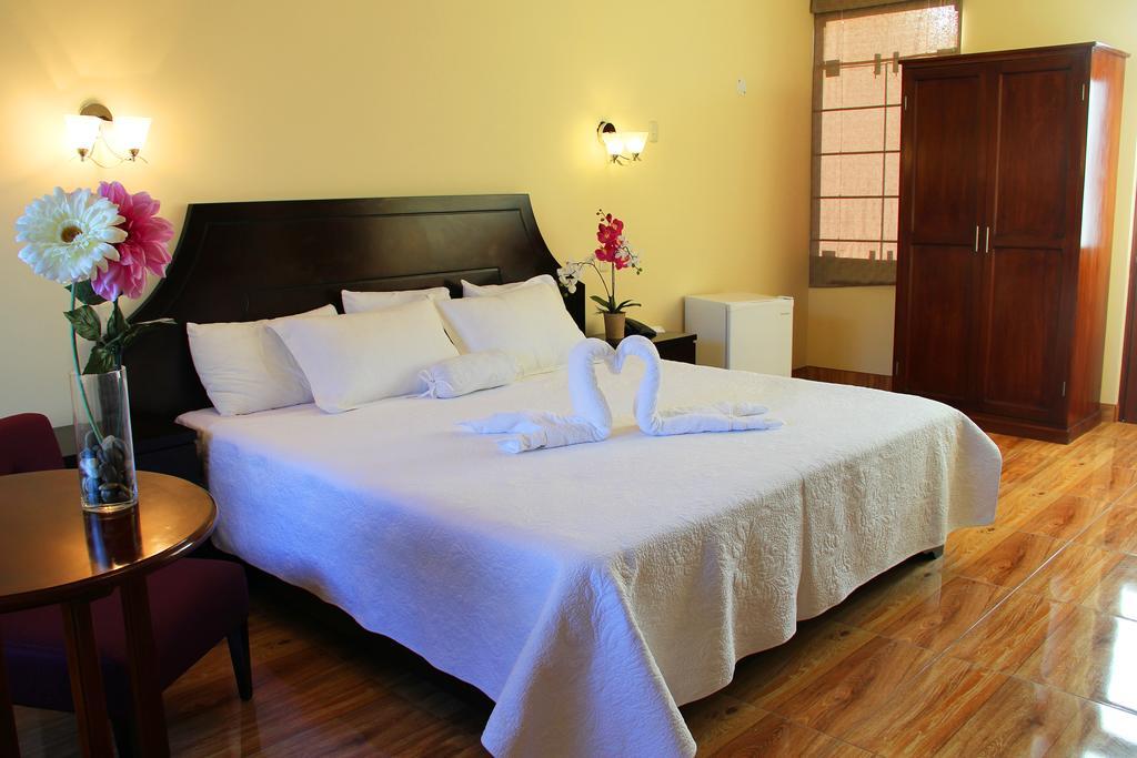Hotel Villa De Valverde Ica Kültér fotó