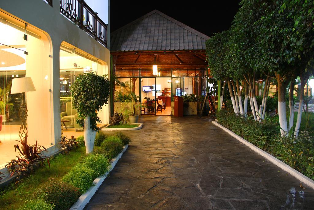 Hotel Villa De Valverde Ica Kültér fotó