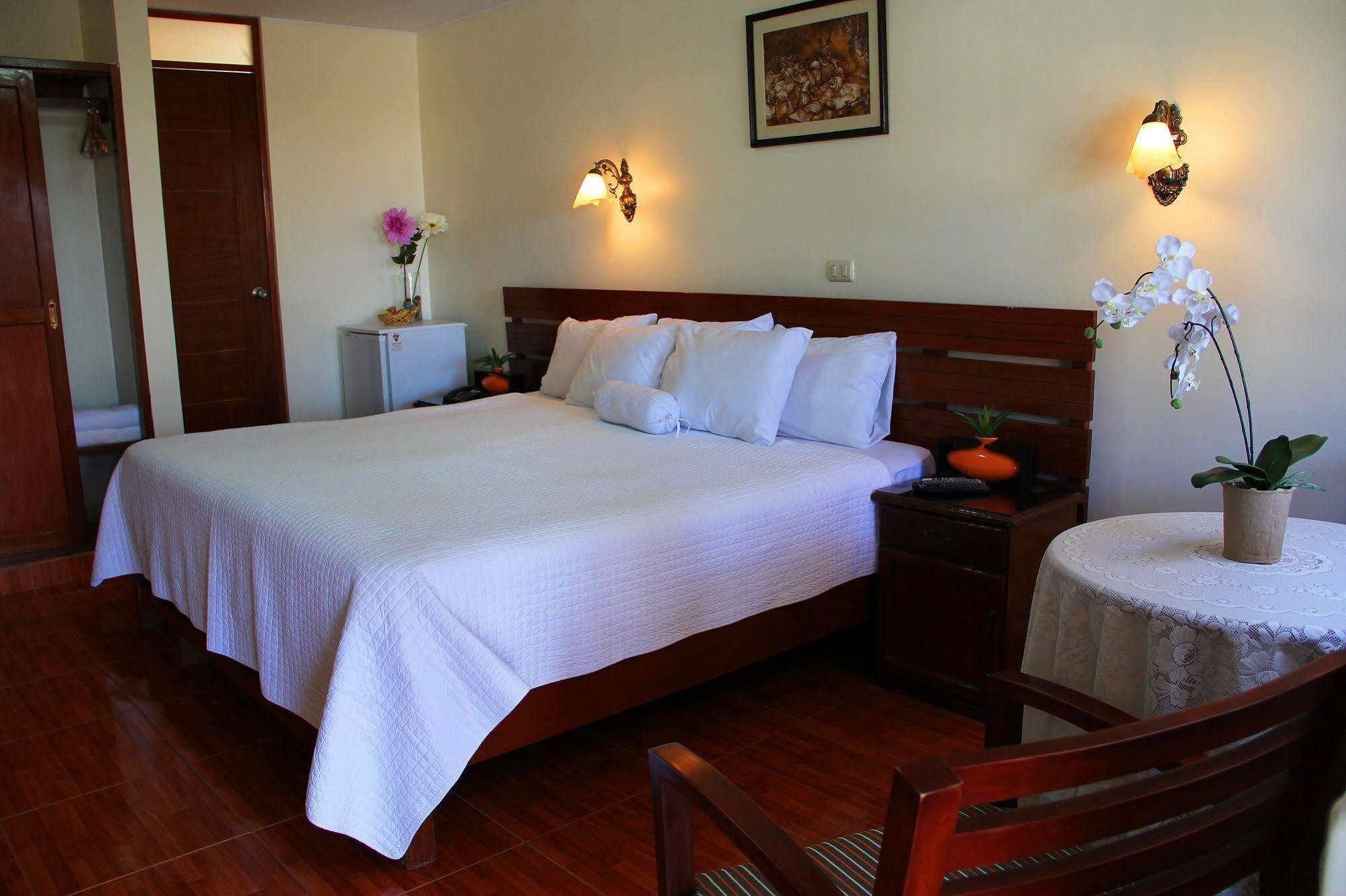 Hotel Villa De Valverde Ica Kültér fotó