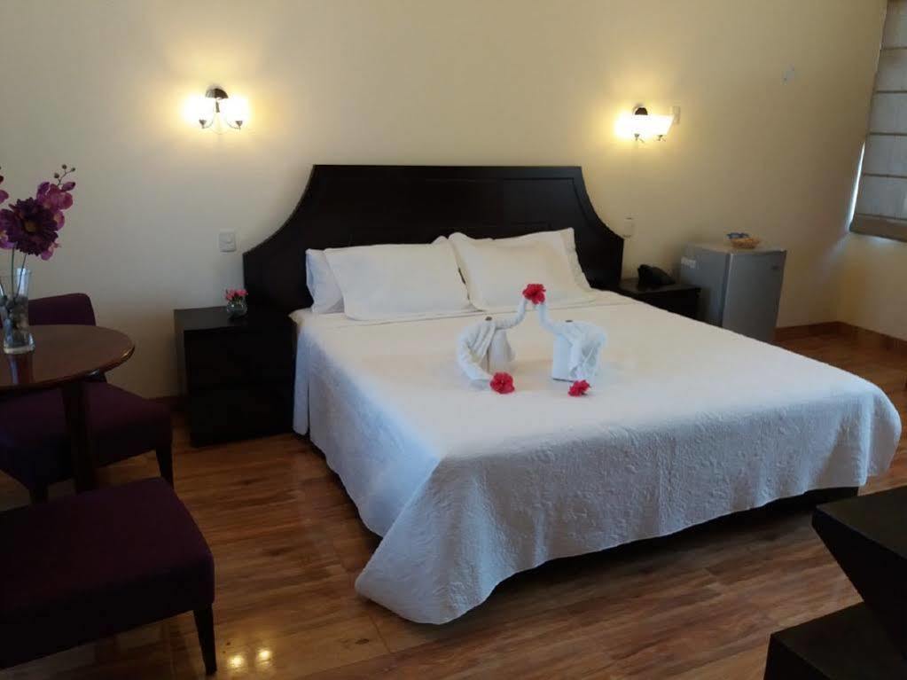 Hotel Villa De Valverde Ica Kültér fotó