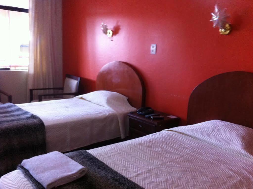 Hotel Villa De Valverde Ica Kültér fotó